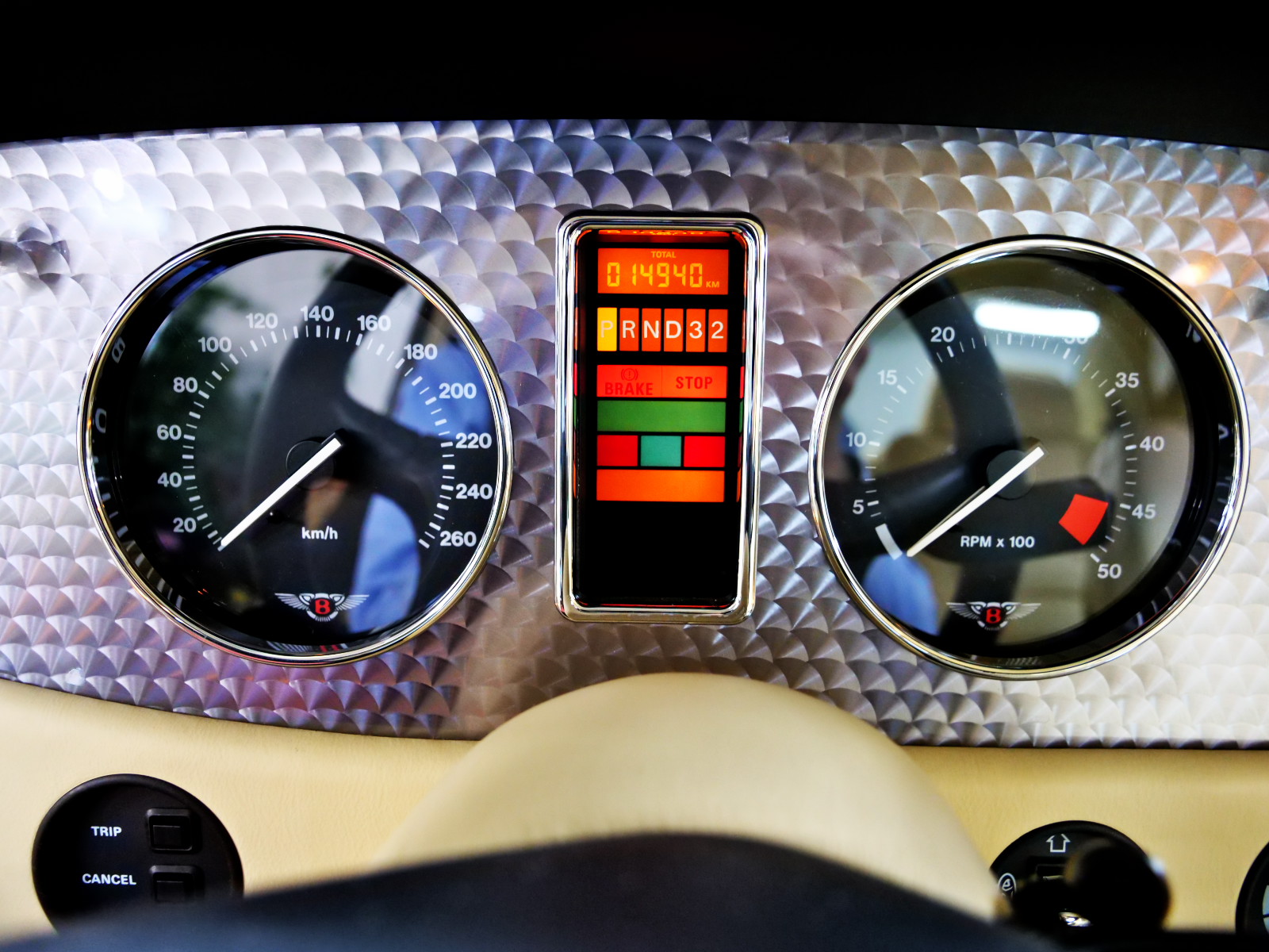 ベントレー　ターボR 三連メーター　燃料メーター　水温計　油圧計